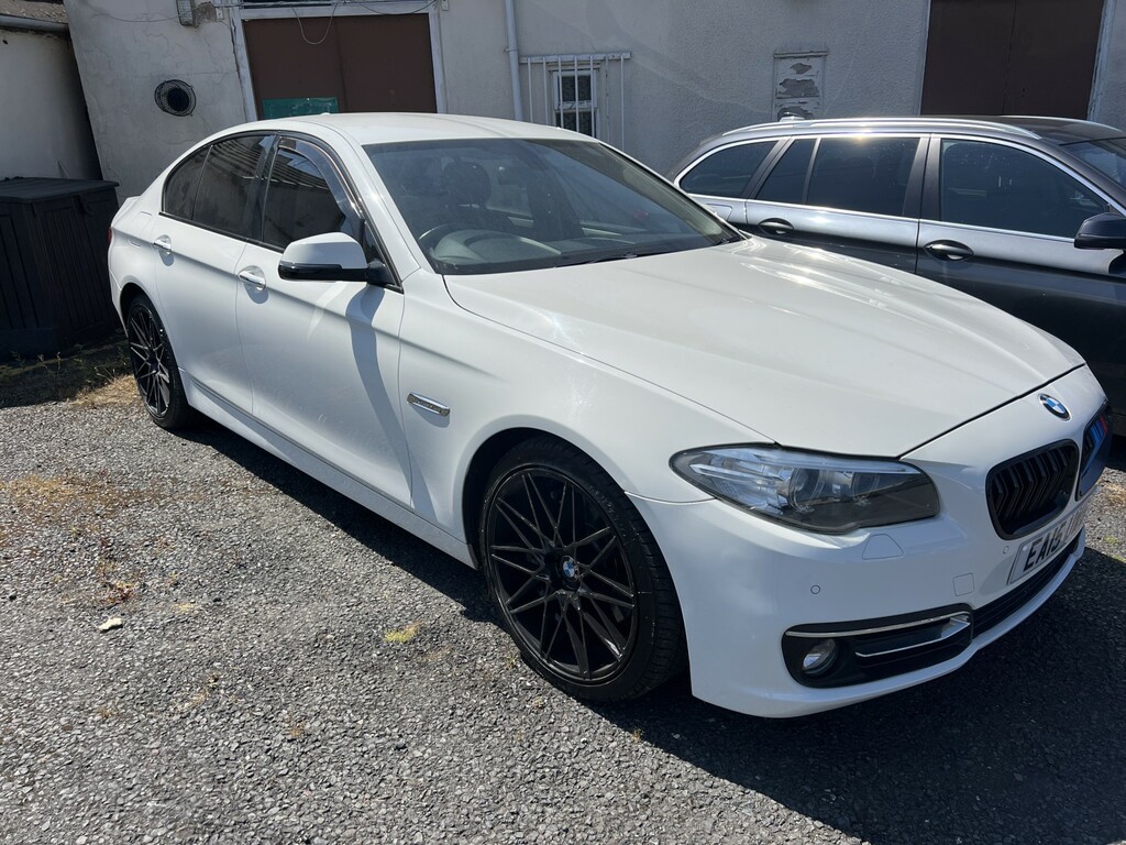 BMW 5 Series 2.0 528I Luxury Saloon White