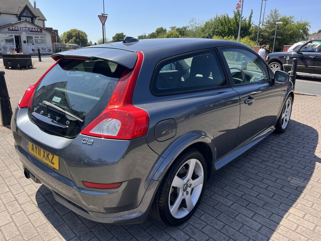 Volvo C30 1.6 D2 R-design Grey #3