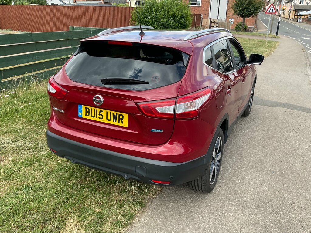 Nissan Qashqai 1.5 Dci N-tec Suv 2Wd Euro 6 S Red #3