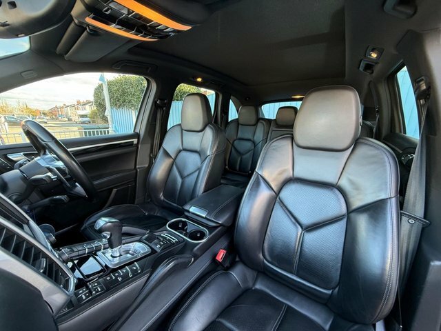 Porsche Cayenne 2016 3.0 Td V6 Suv Tiptronics 4Wd Euro Red #5