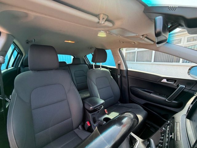 Kia Sportage 2018 1.6 Gdi 2 Suv Euro 6 Ss YD18HLS Black #6