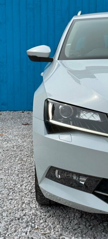 Skoda Superb 2016 2.0 Tdi Se L Executive Estate Dsg White #4