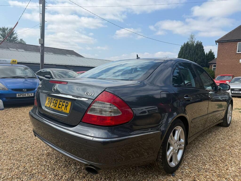 Mercedes-Benz E Class Saloon 3.0 E280 Cdi Avantgarde G-tronic 2008 Grey #6