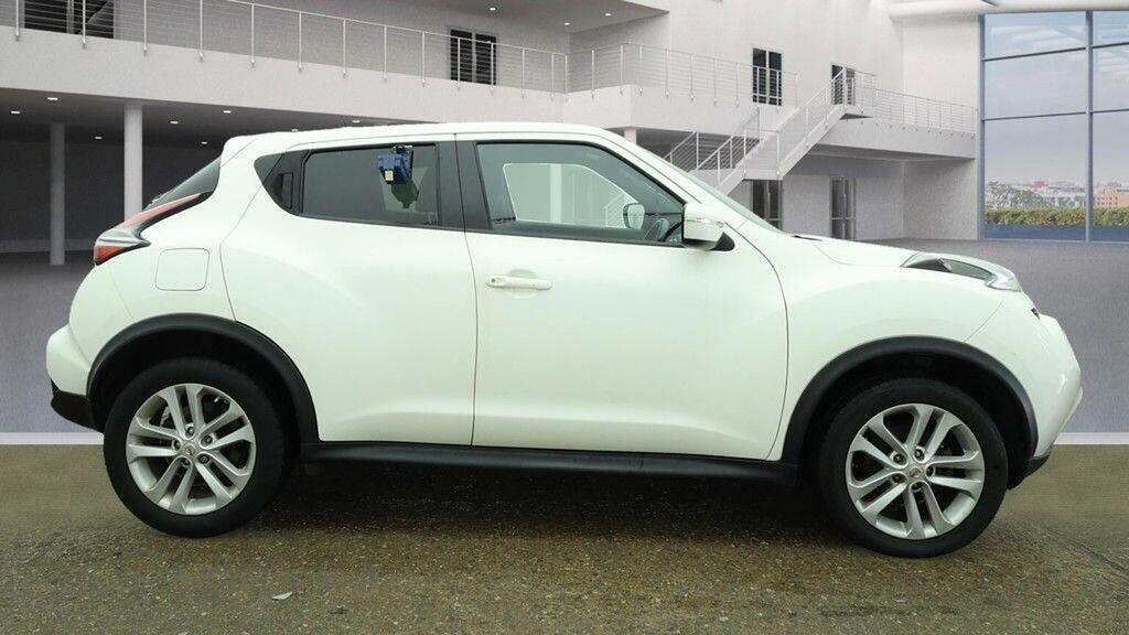 Nissan Juke 1.2 Dig-t Acenta Premium Euro 6 Ss White #5
