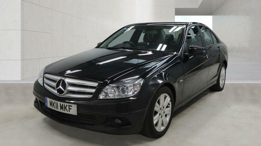 Mercedes-Benz C Class 2.1 C200 Cdi Blueefficiency Executive Se Euro Black #2