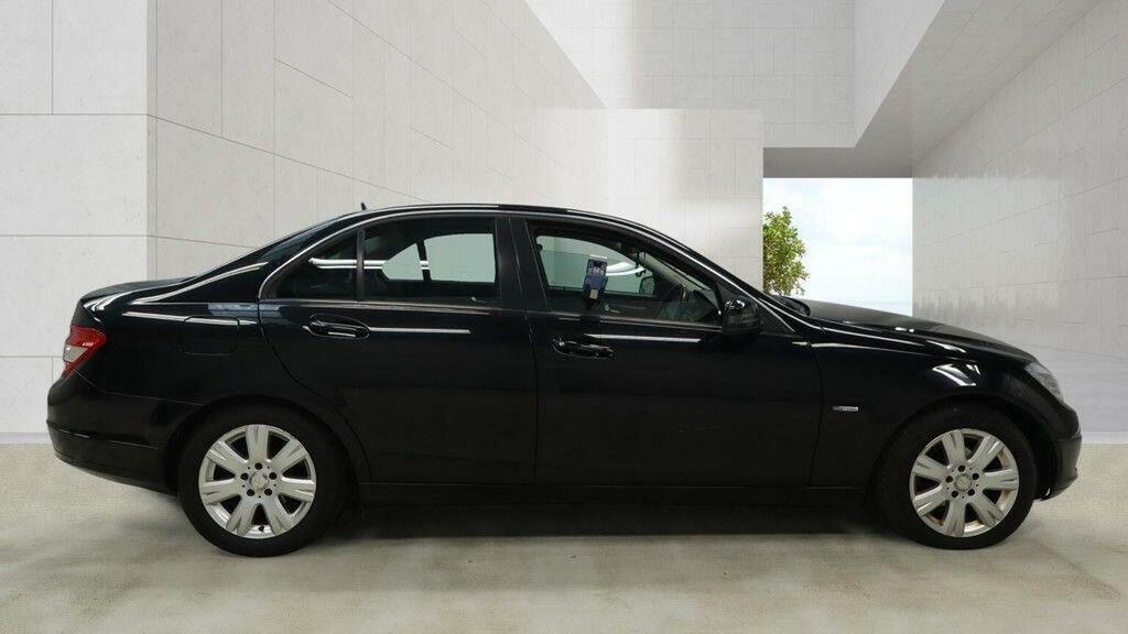 Mercedes-Benz C Class 2.1 C200 Cdi Blueefficiency Executive Se Euro Black #4