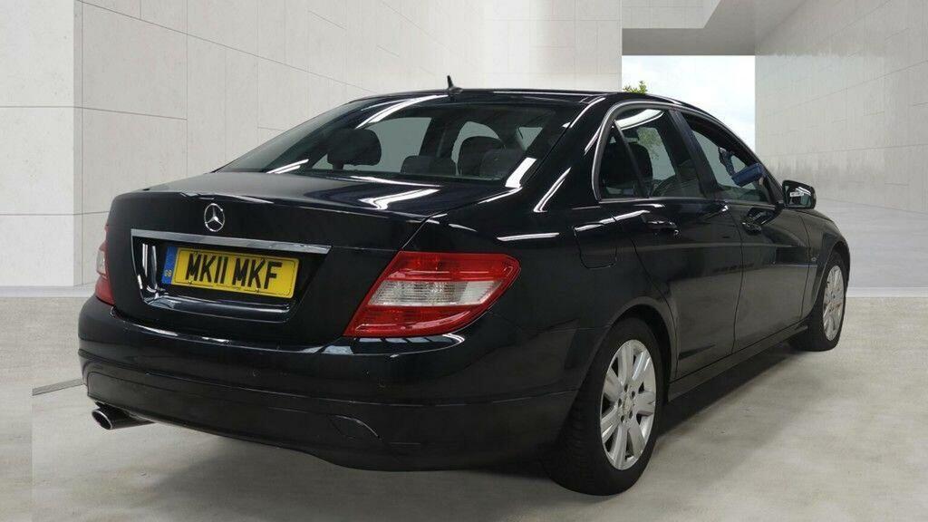 Mercedes-Benz C Class 2.1 C200 Cdi Blueefficiency Executive Se Euro Black #5