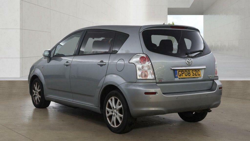 Toyota Corolla Verso Verso 2.2 D-4d Sr Silver #15