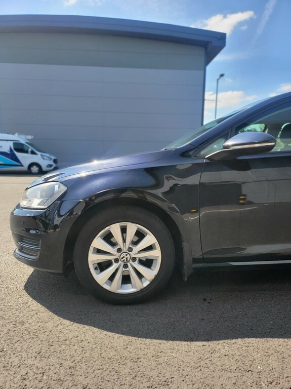 Volkswagen Golf Hatchback 1.6 Tdi Bluemotion Tech Se 2014 YF14JEJ Black #5