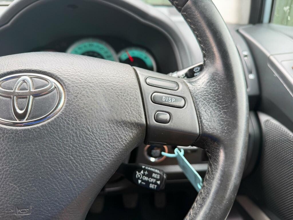 Toyota Corolla Verso T2 Silver #21