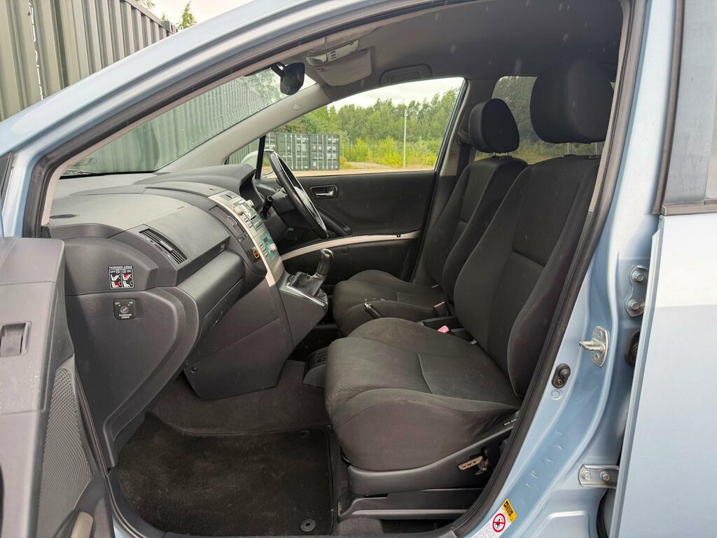 Toyota Corolla Verso T2 Silver #13