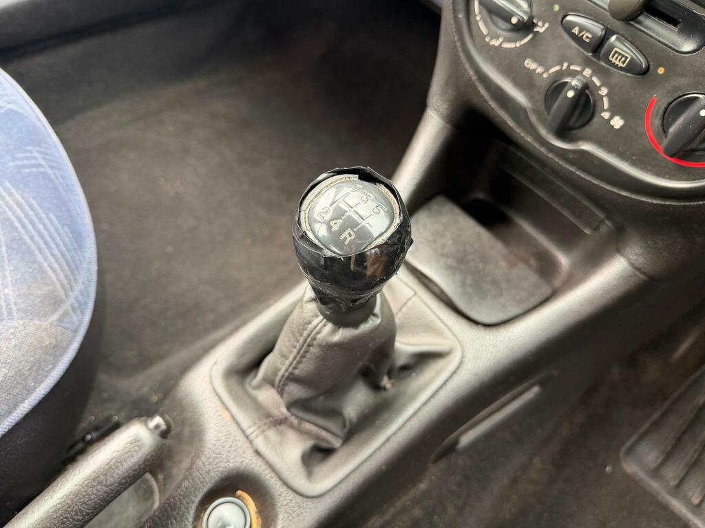Peugeot 206 1.6 Glx Silver #18