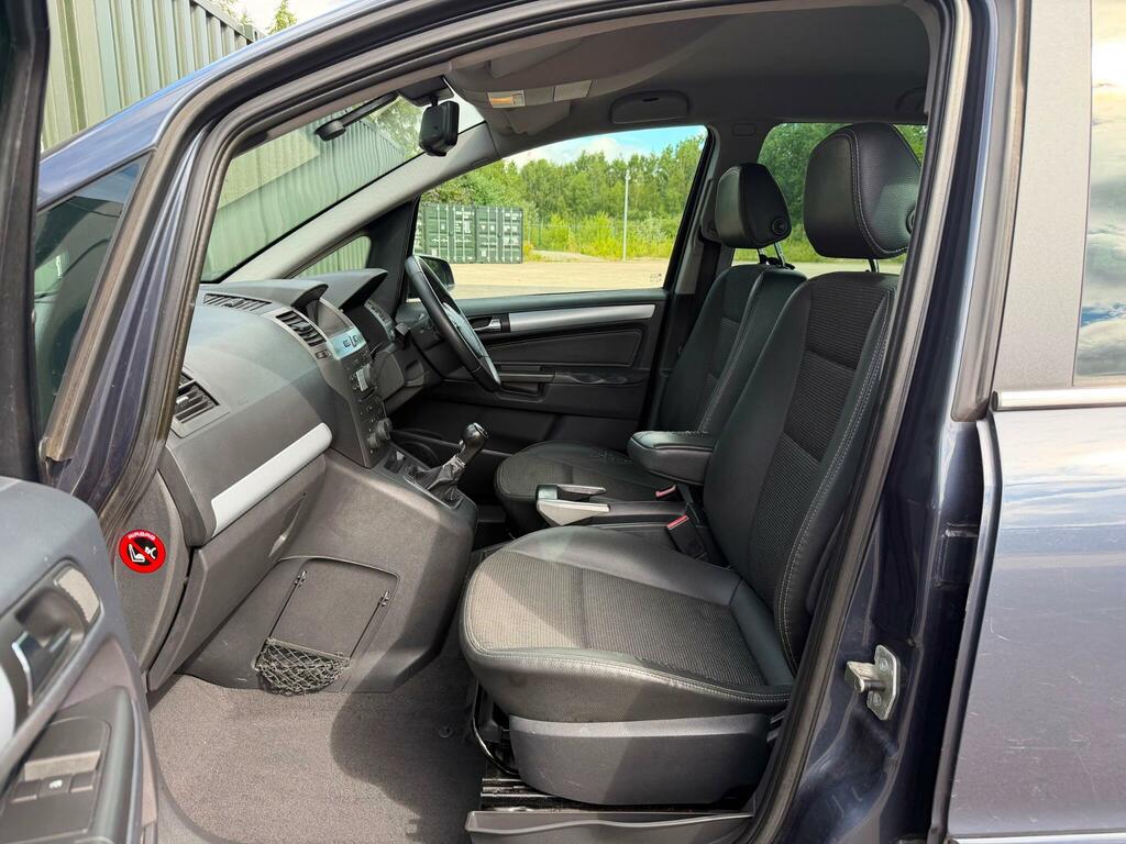 Vauxhall Zafira Zafira Life Beige #12