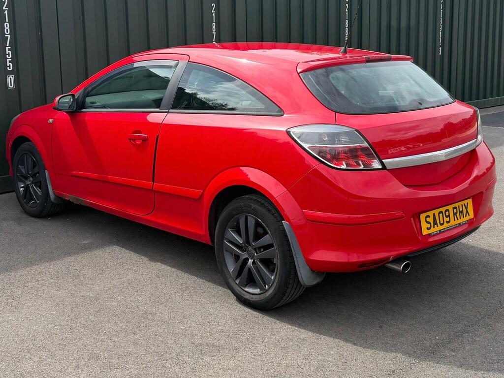 Vauxhall Astra 1.6I 16V Sxi Sport Hatch SA09RHX Red #4