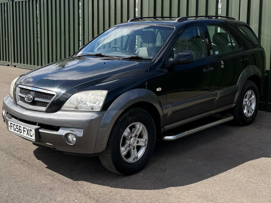Kia Sorento 2.5 Crdi Xe Black #3