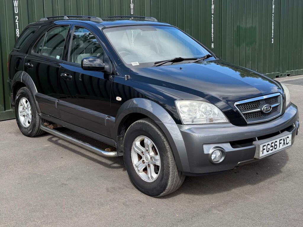 Kia Sorento 2.5 Crdi Xe Black