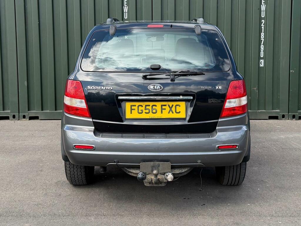 Kia Sorento 2.5 Crdi Xe Black #5