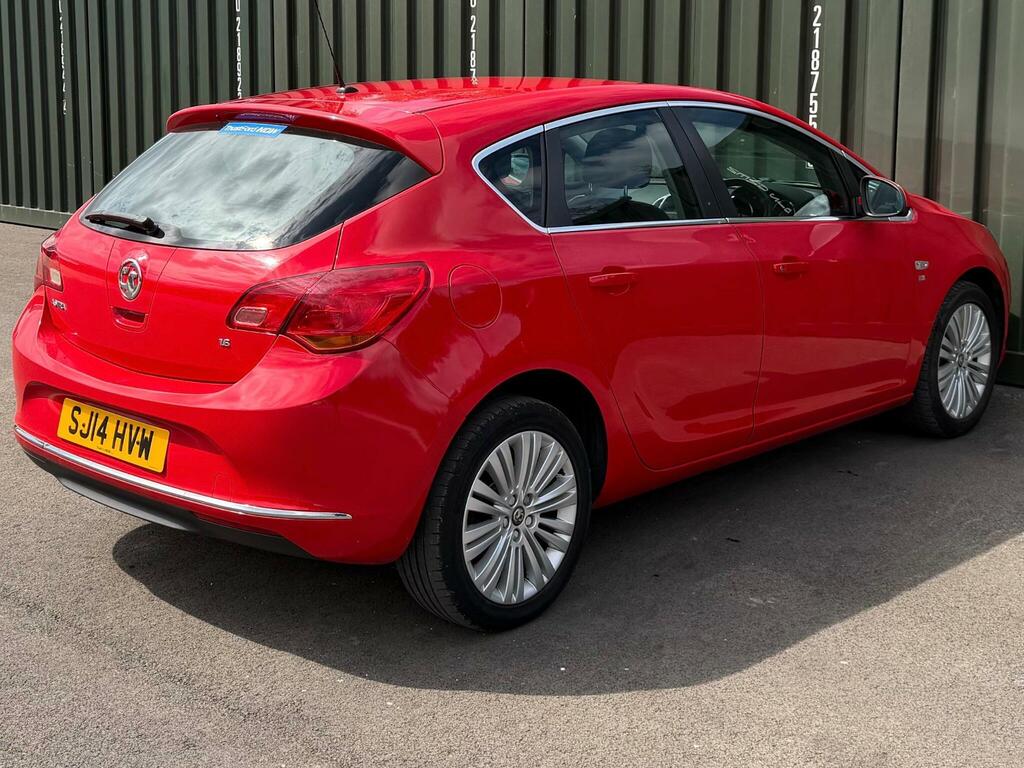 Vauxhall Astra 1.6 16V Excite Euro 5 SJ14HVW Red #6