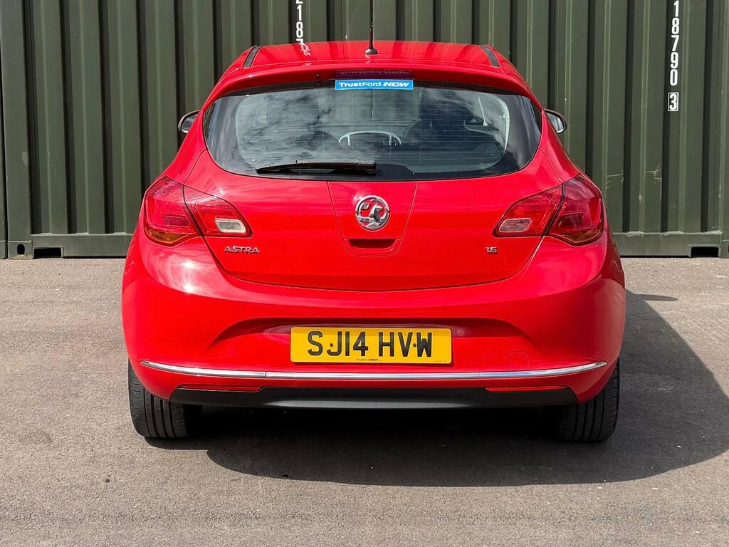 Vauxhall Astra 1.6 16V Excite Euro 5 SJ14HVW Red #5