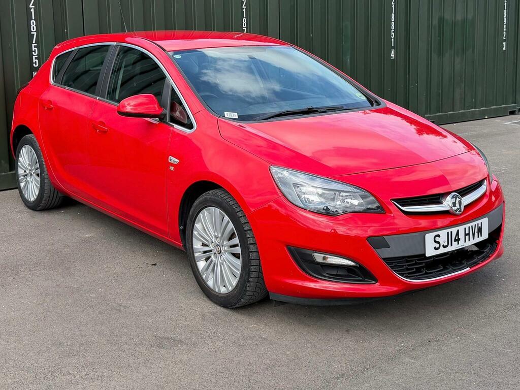 Vauxhall Astra 1.6 16V Excite Euro 5 Red