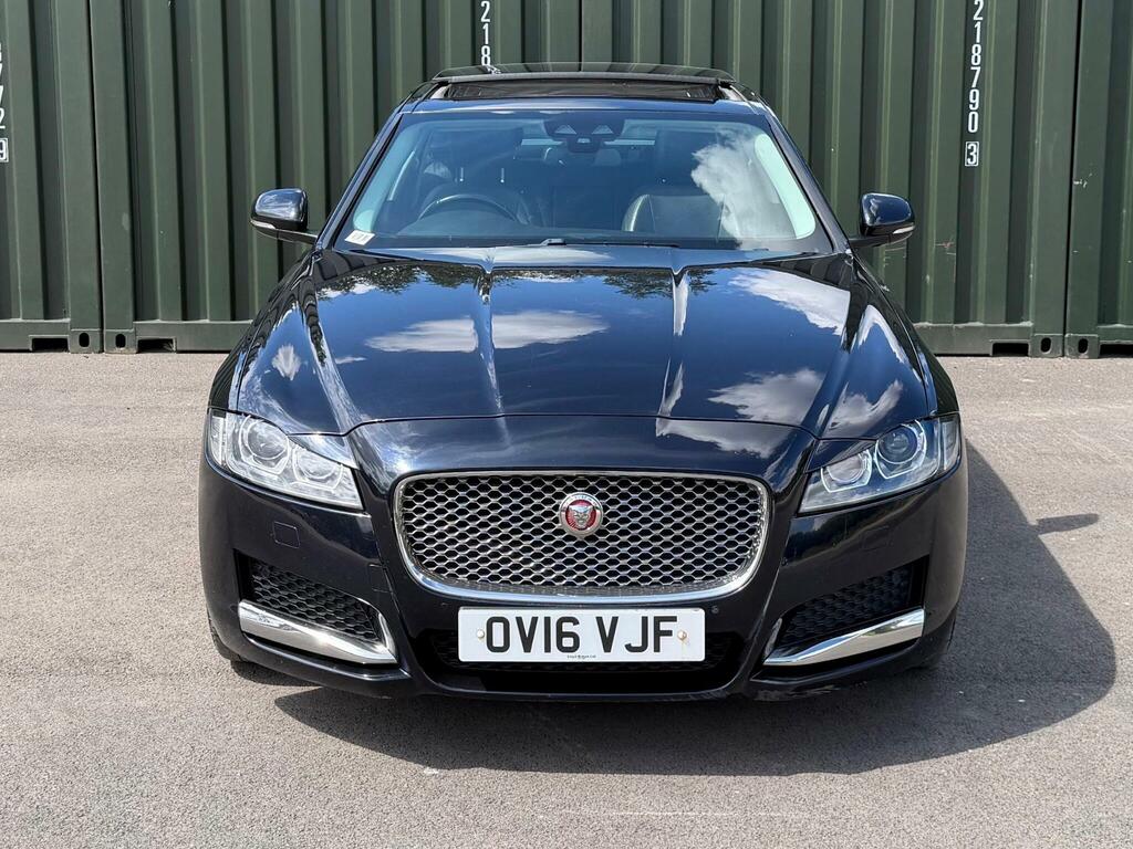 Jaguar XF Portfolio Black #2