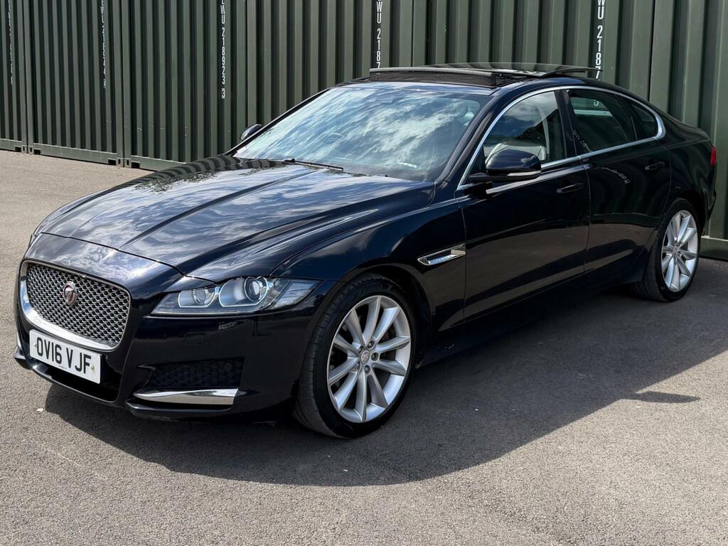 Jaguar XF Portfolio Black #3