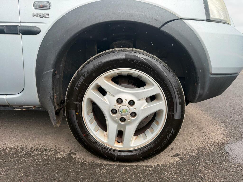 Land Rover Freelander 2.0 Td4 Adventurer Silver Suv U Silver #25