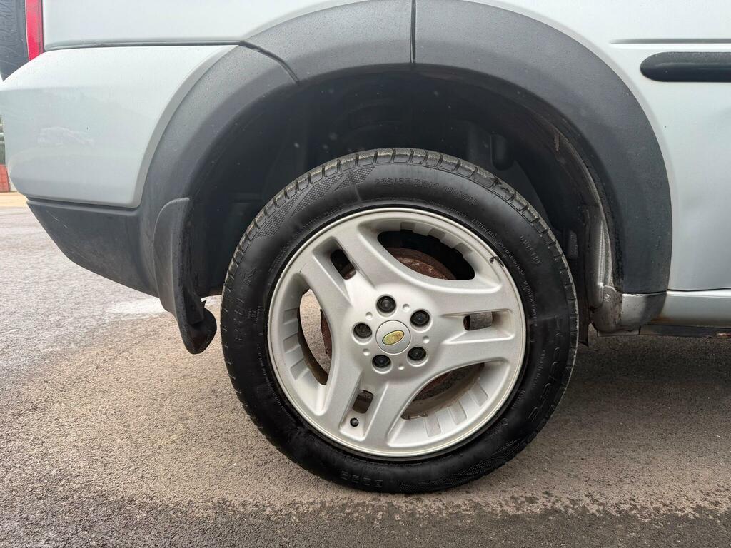Land Rover Freelander 2.0 Td4 Adventurer Silver Suv U Silver #26