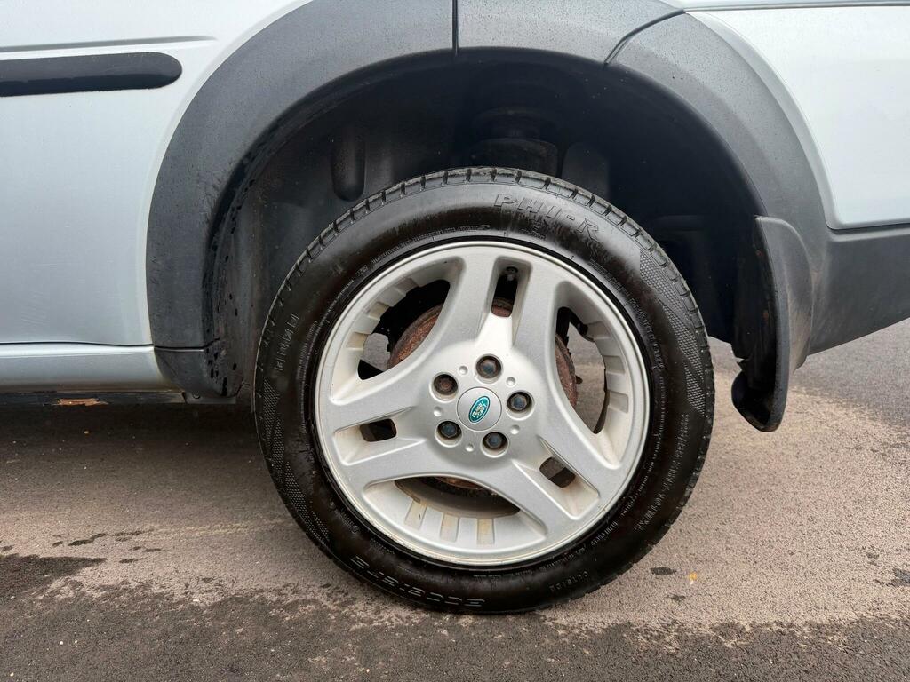 Land Rover Freelander 2.0 Td4 Adventurer Silver Suv U Silver #27