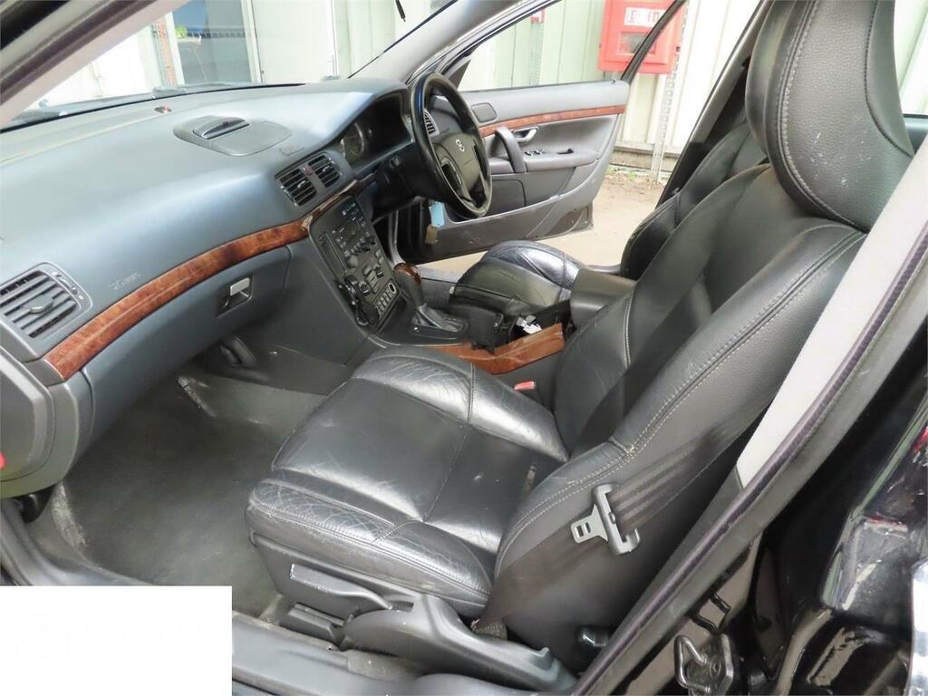Volvo S80 2.4 D5 Se Lux Black #2
