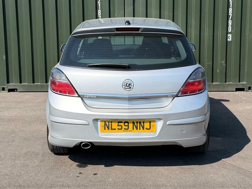 Vauxhall Astra 1.8 Vvt 16V Sri Exterior Pack Silver #5