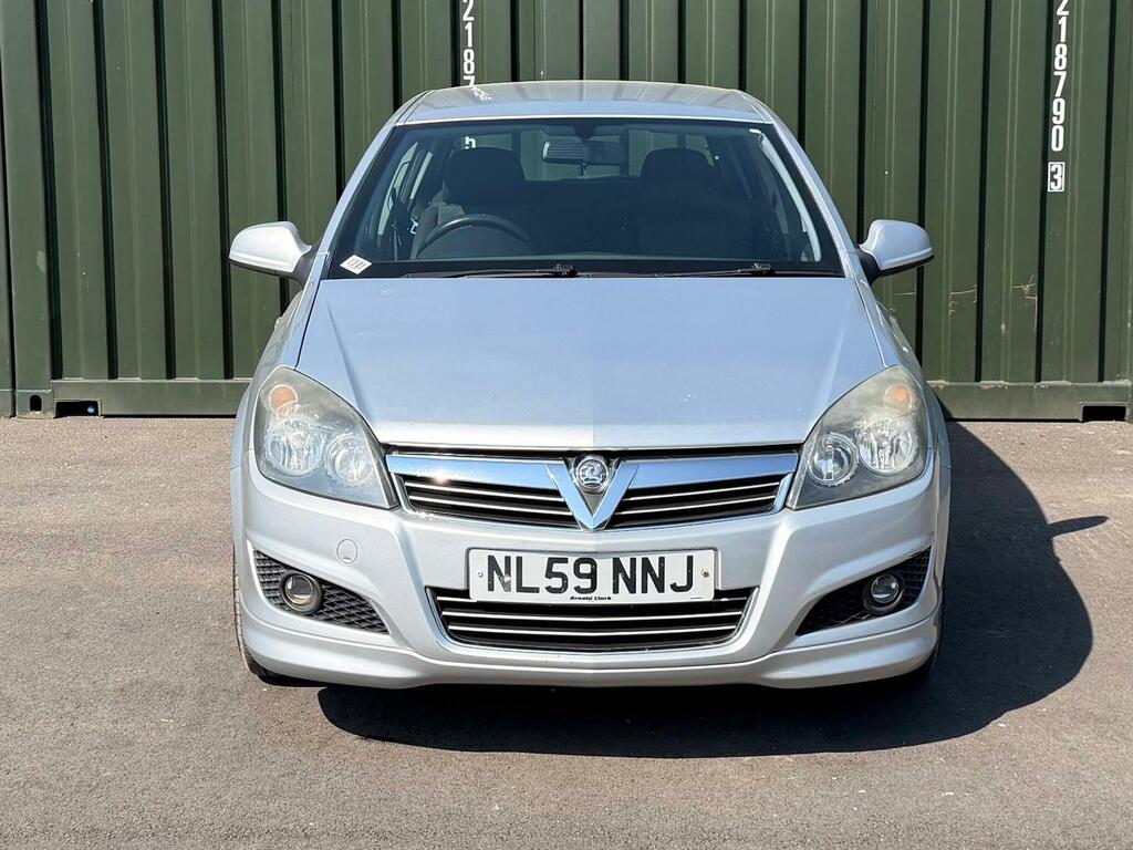 Vauxhall Astra 1.8 Vvt 16V Sri Exterior Pack Silver #2