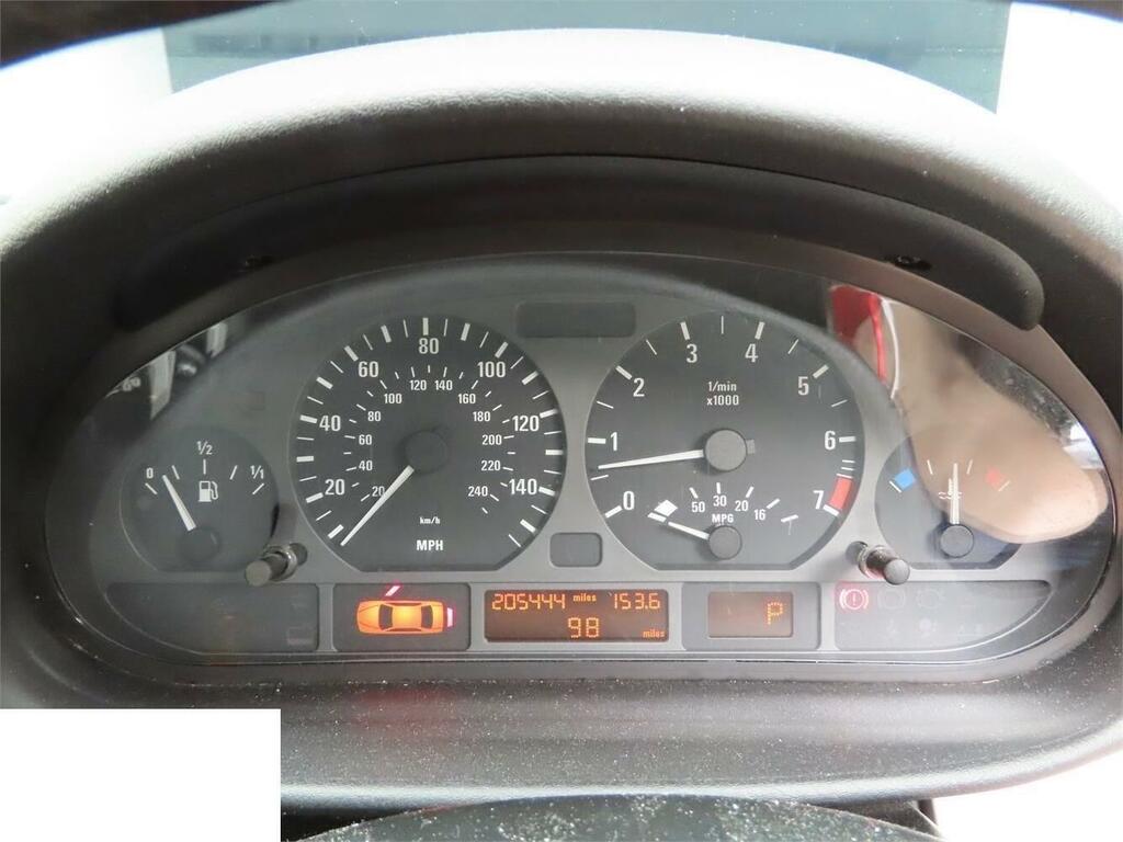 BMW 3 Series Saloon 2.5 325I Sport 200303 Silver #3