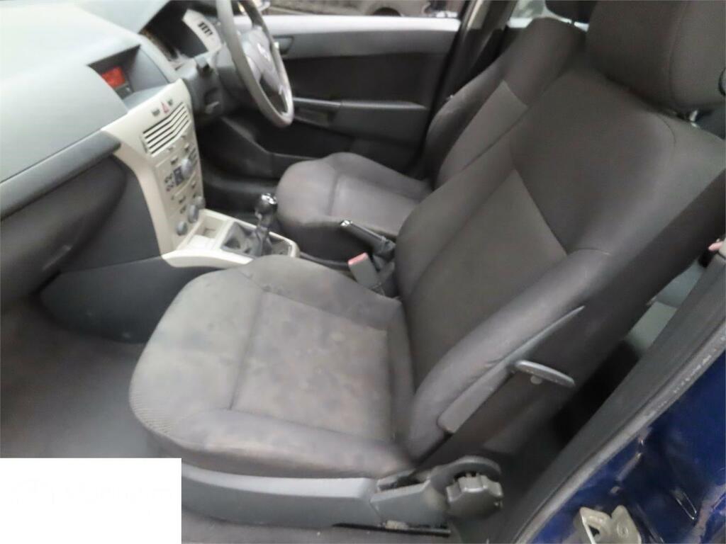 Vauxhall Astra 1.8I 16V Sri Sport Hatch 175 G Black #2