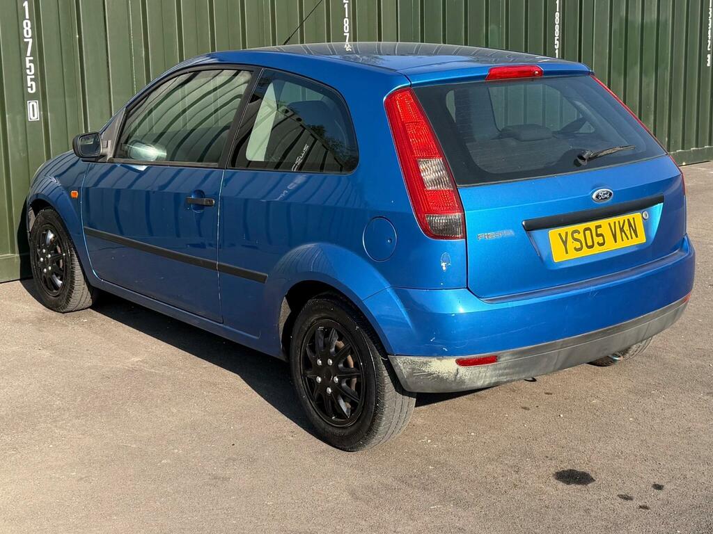 Ford Fiesta 2.0 St Black #4