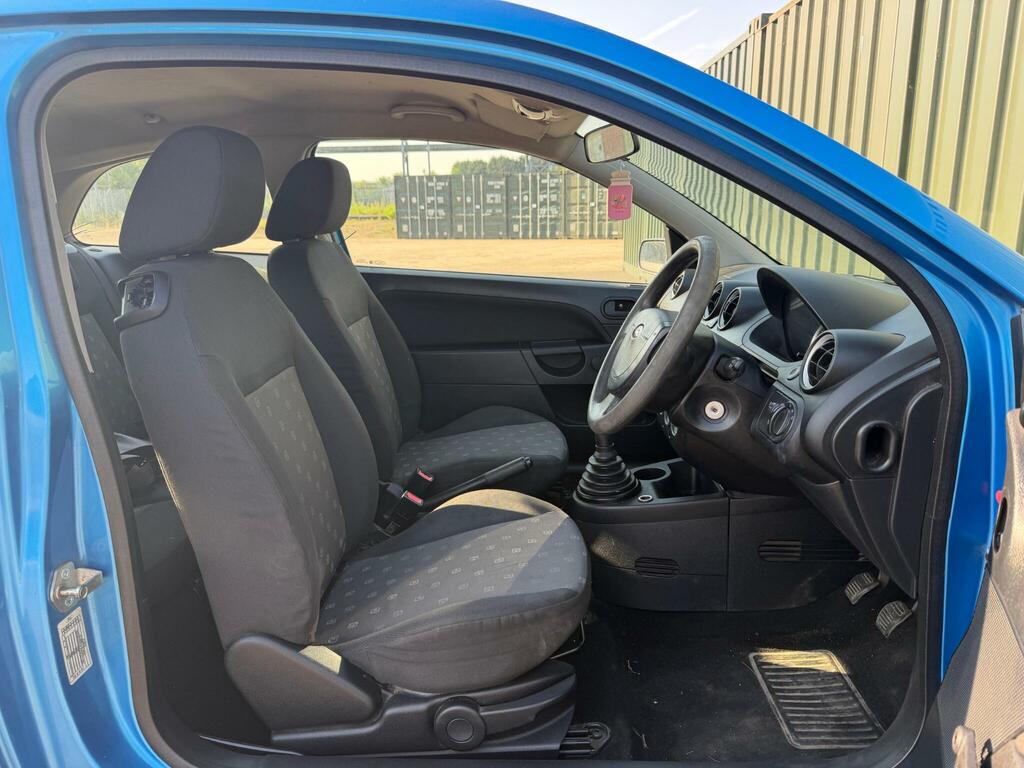 Ford Fiesta 2.0 St Black #8