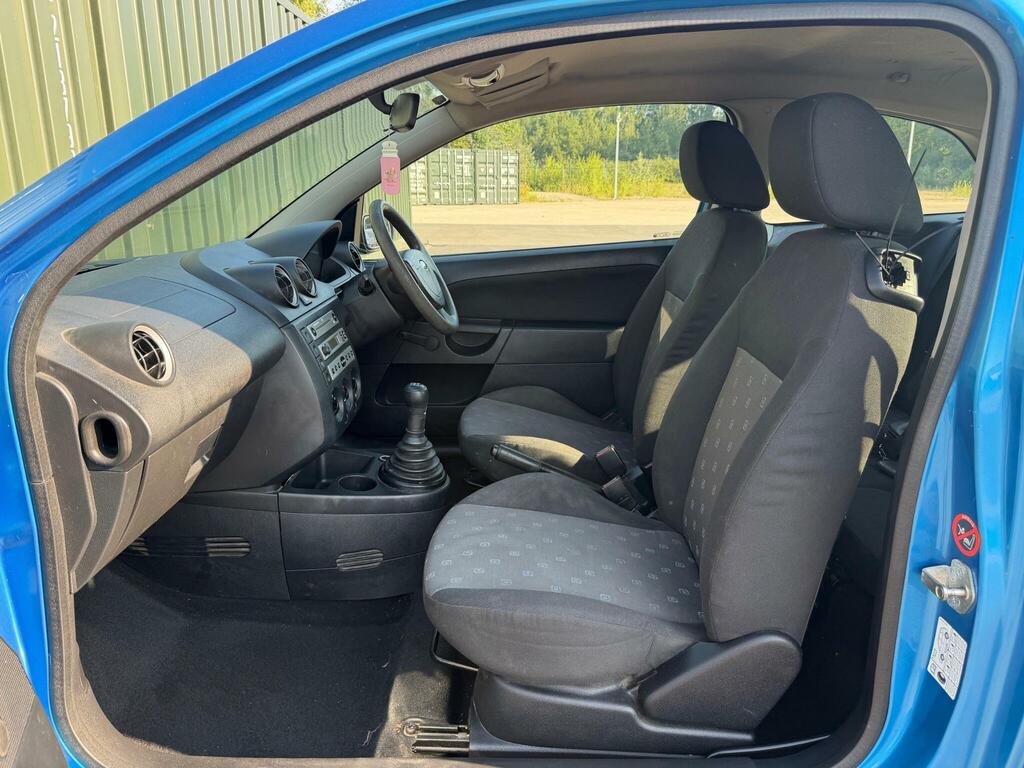 Ford Fiesta 2.0 St Black #10