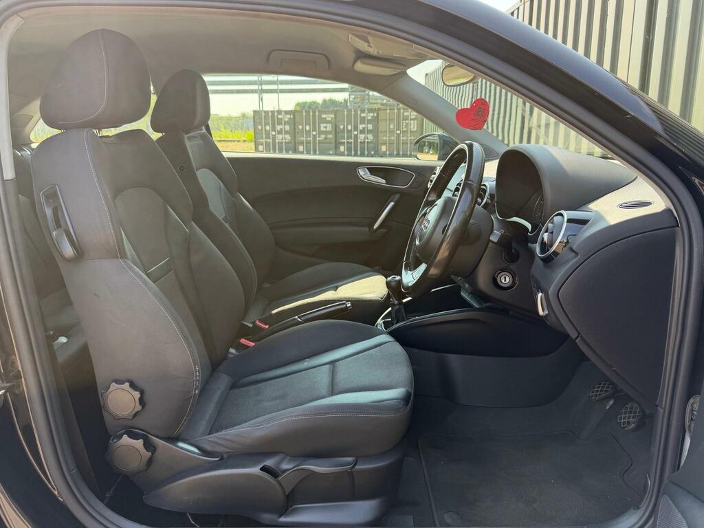 Audi A1 1.6 Tdi Se 103 Bhp White #8