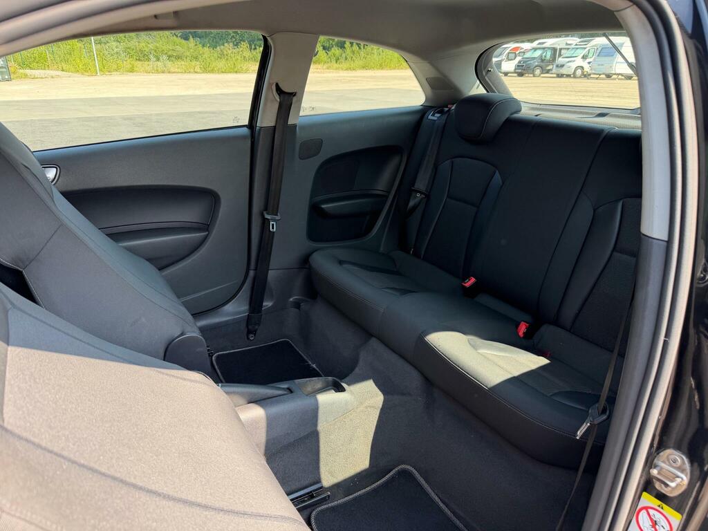 Audi A1 1.6 Tdi Se 103 Bhp White #10