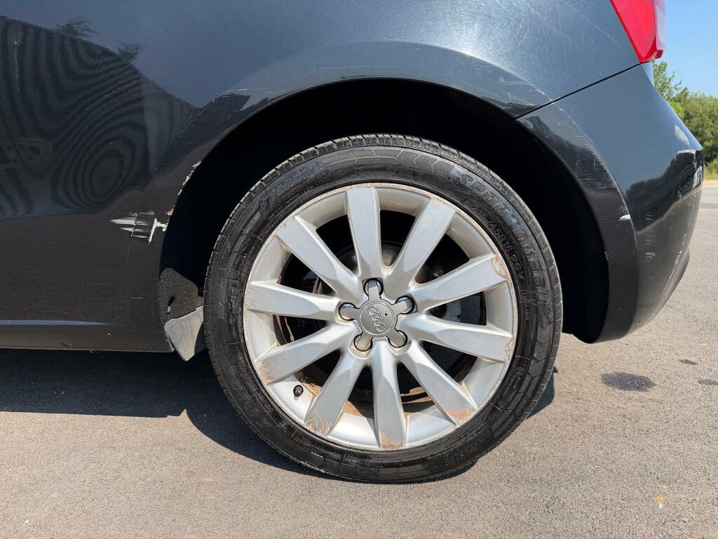 Audi A1 1.6 Tdi Se 103 Bhp White #29