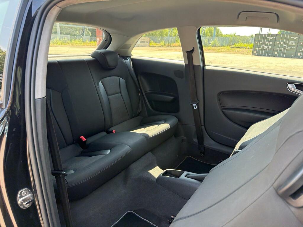 Audi A1 1.6 Tdi Se 103 Bhp White #9