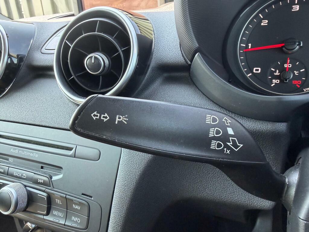 Audi A1 1.6 Tdi Se 103 Bhp White #21