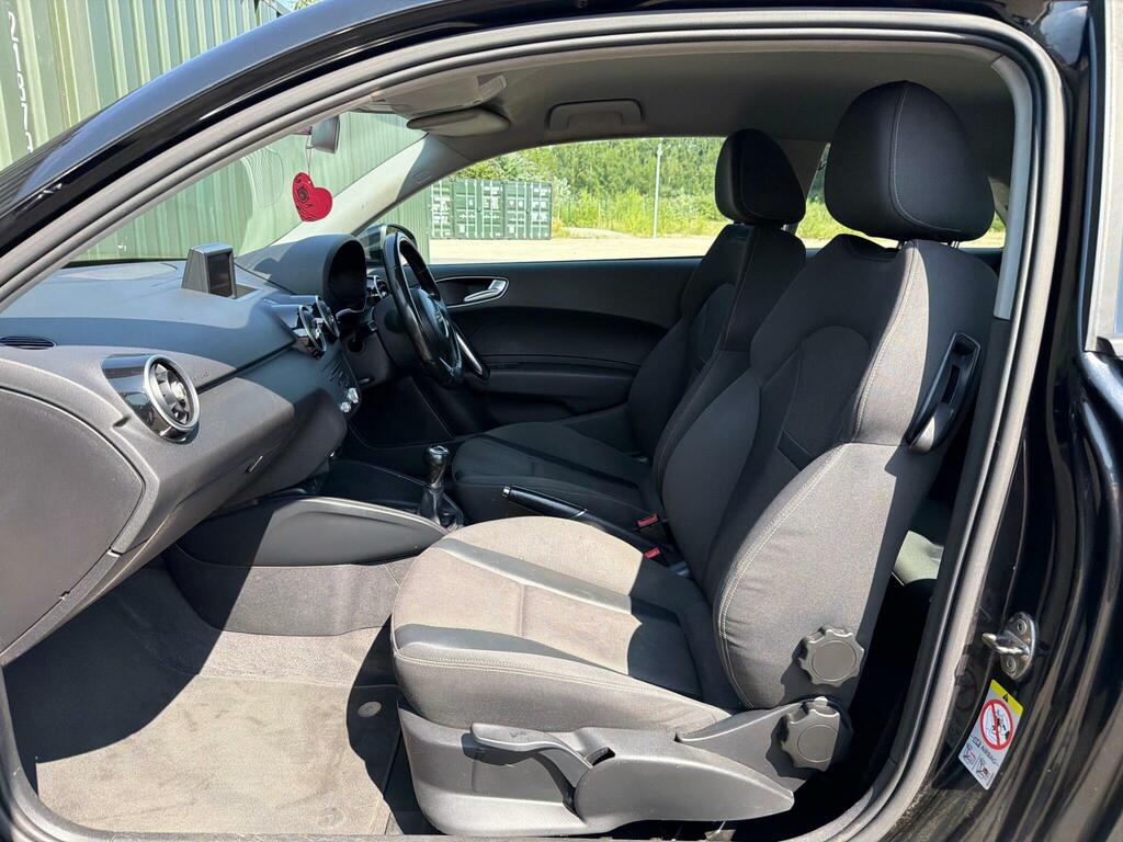 Audi A1 1.6 Tdi Se 103 Bhp White #11