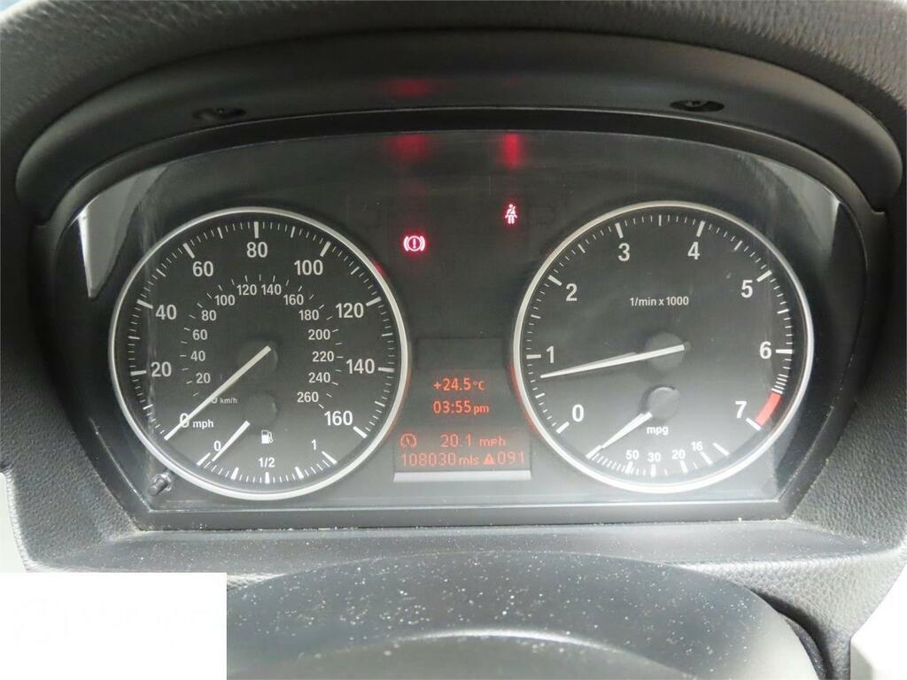 BMW 3 Series Se  Silver #3