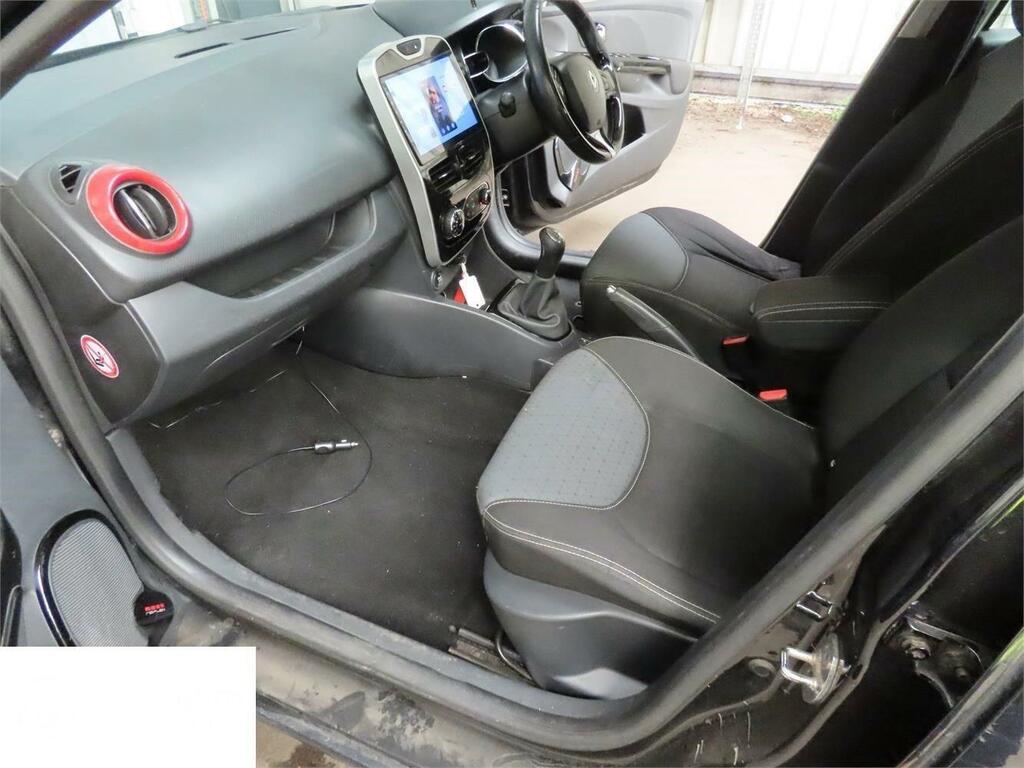 Renault Clio Dynamique S Medianav MA63AZC Black #2