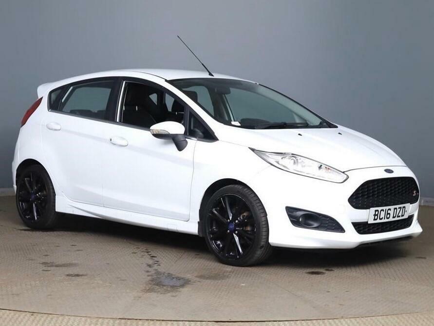 Ford Fiesta Zetec White