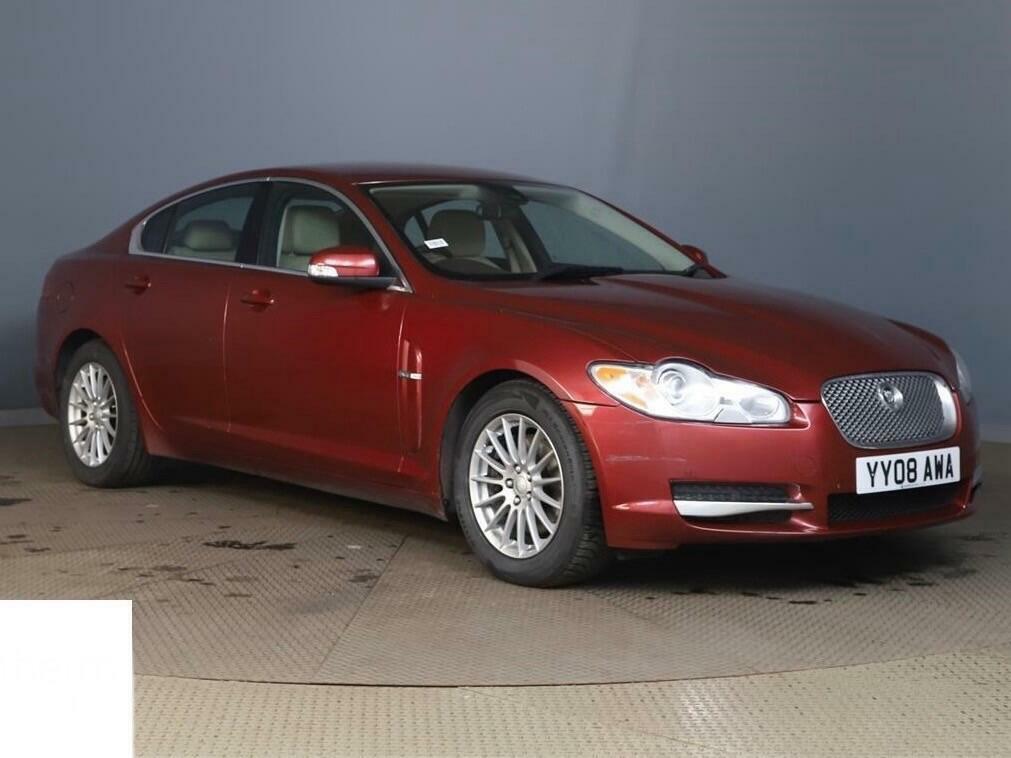 Jaguar XF Luxury Red
