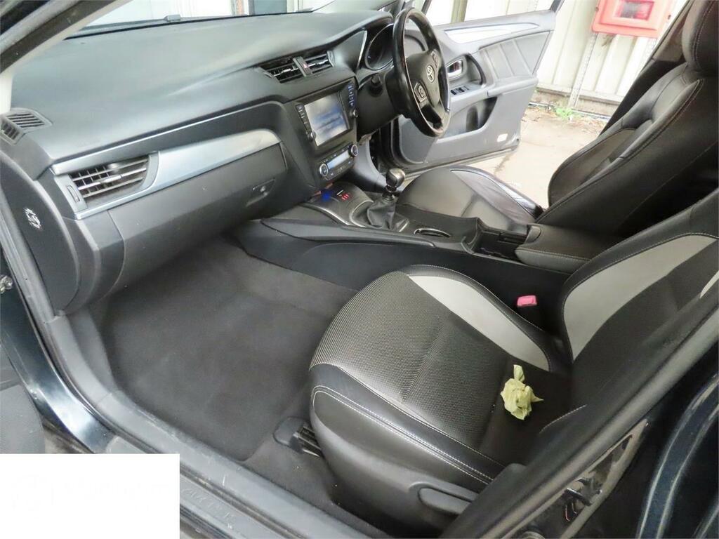 Toyota Avensis Design Grey #2