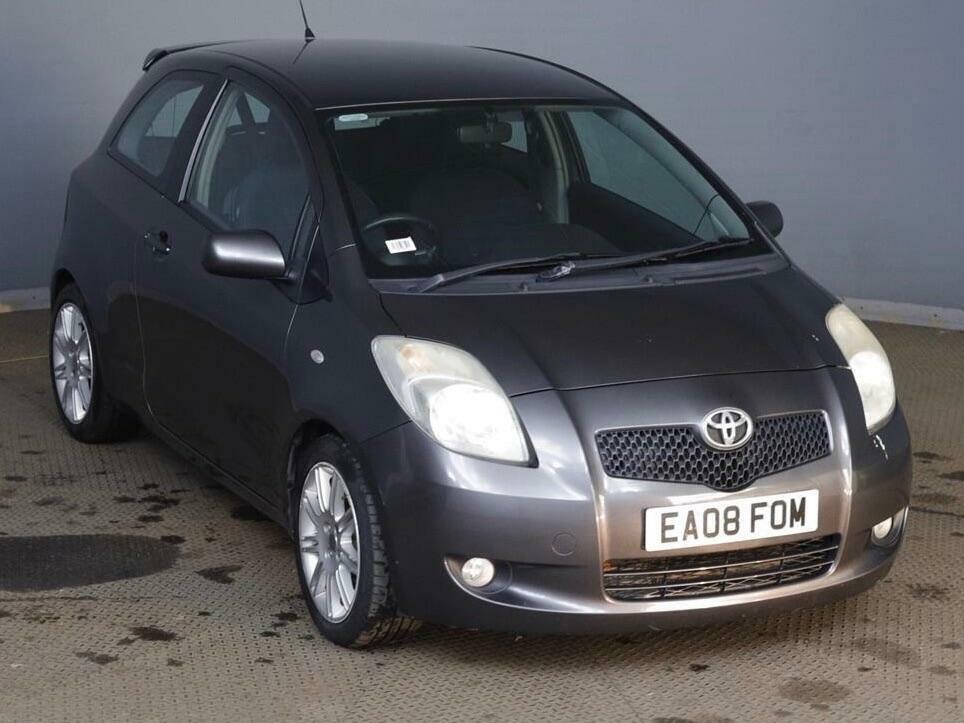 Toyota Yaris Sr Grey