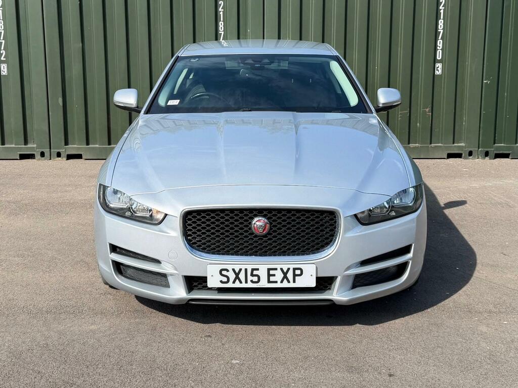 Jaguar XE 2.0D Prestige Euro 6 Ss Silver #2